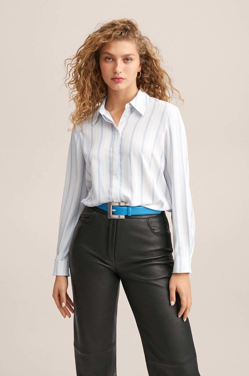 

Риза Mango Basic дамска със стандартна кройка с класическа яка, Син