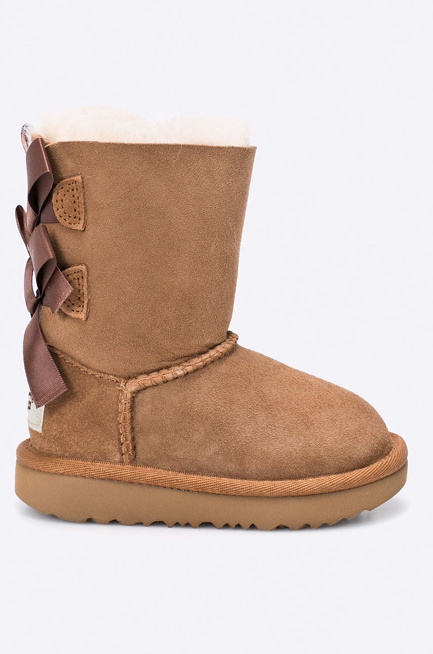 Zimní boty UGG bailey bow ii hnědá barva - hnědá -  Svršek: Přírodní kůže Vnitřek: Vlna