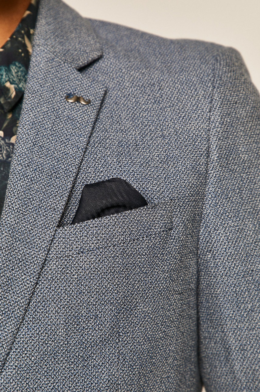 

843082