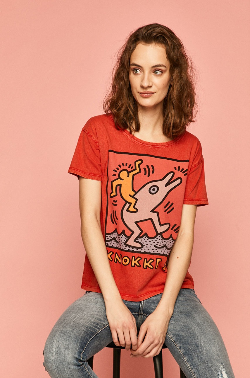 

Medicine - Тениска by Keith Haring, Червен