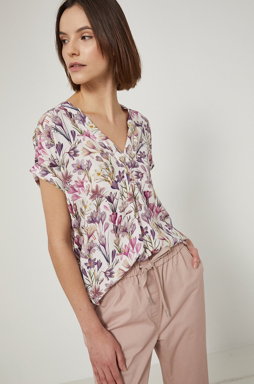 Medicine bluza femei, culoarea alb, in modele florale