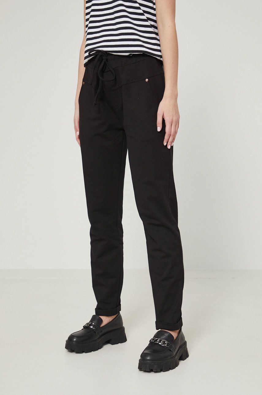 Medicine pantaloni femei, culoarea negru, neted 2023 ❤️ Pret Super answear imagine noua 2022