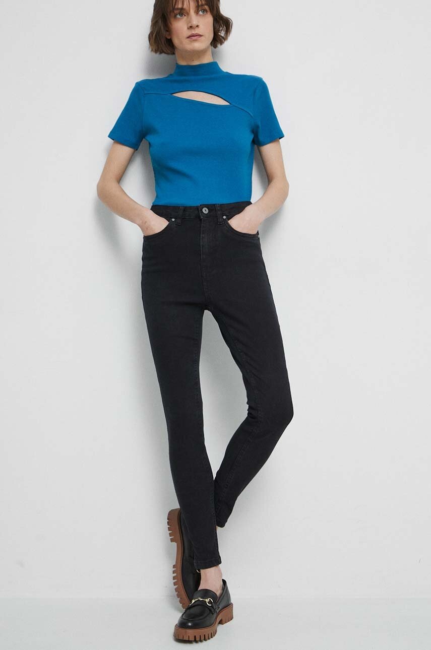 Așteaptă imaginea pentru produs