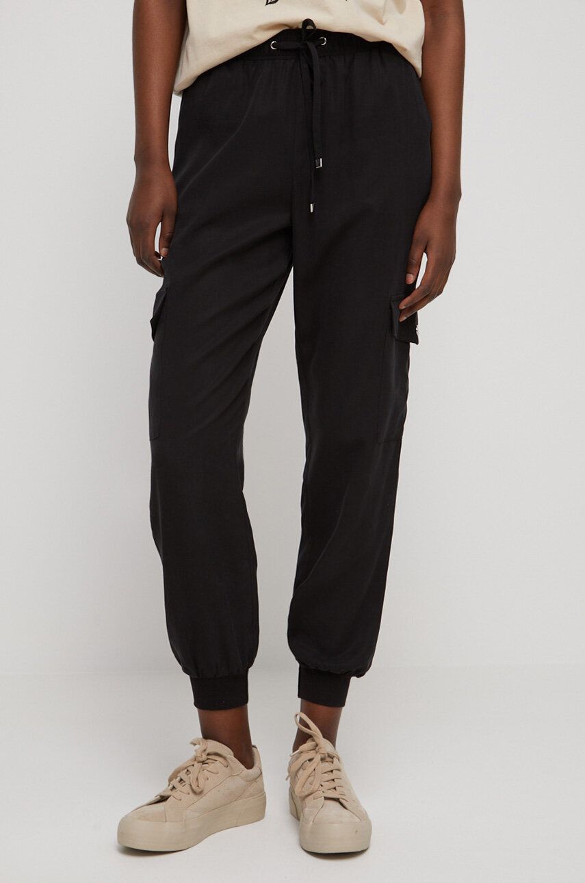 Medicine pantaloni femei, culoarea negru, medium waist