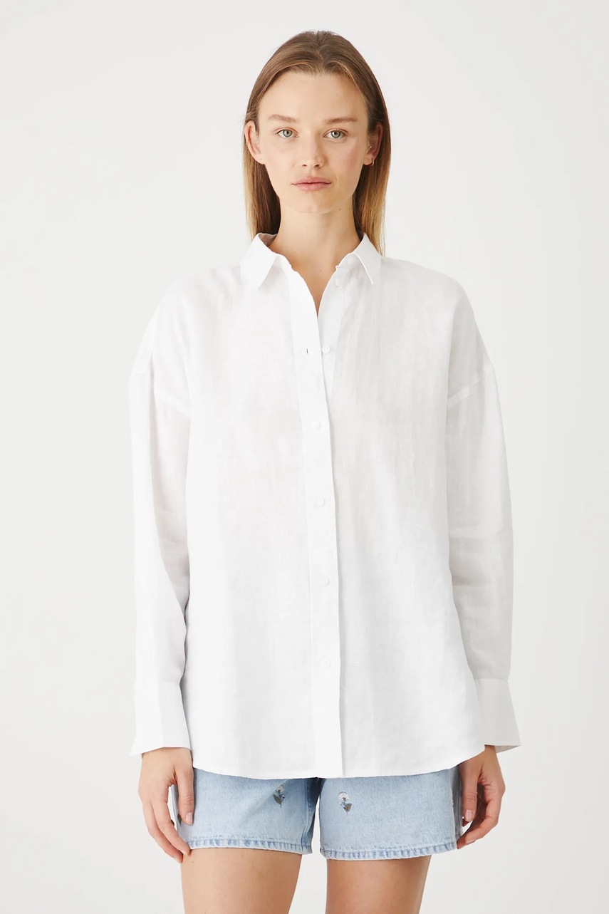 Льняная рубашка Medicine цвет белый relaxed классический воротник