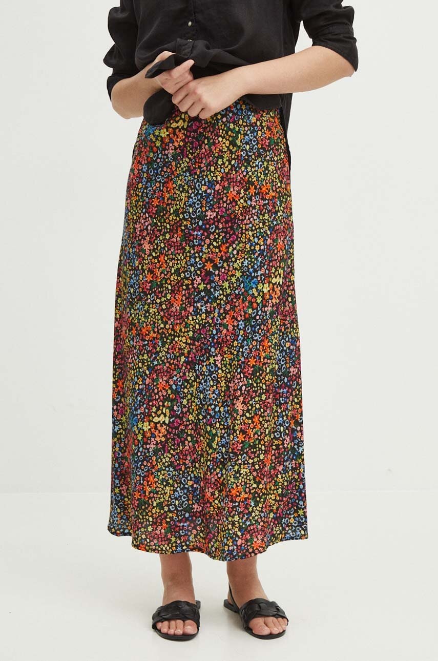 Medicine fusta maxi, evazati Medicine fusta maxi, evazati