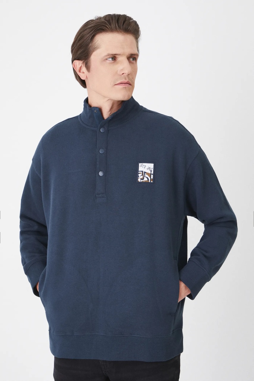 Medicine bluza barbati, culoarea albastru marin, cu imprimeu