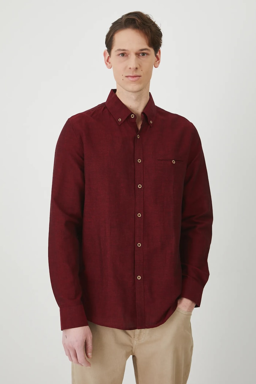 Medicine camasa de in barbati, culoarea bordo, cu guler button-down, regular Medicine camasa de in barbati, culoarea bordo, cu guler button-down, regular