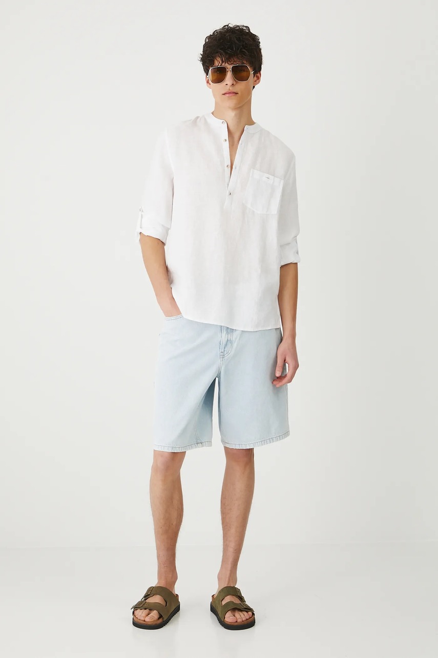 Льняная рубашка Medicine цвет белый regular со стойкой