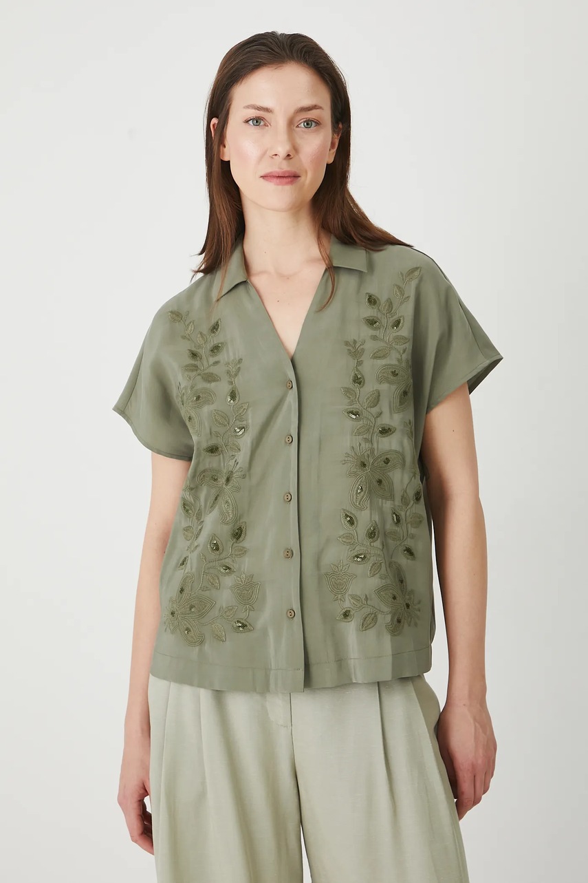 Рубашка Medicine цвет зелёный relaxed классический воротник