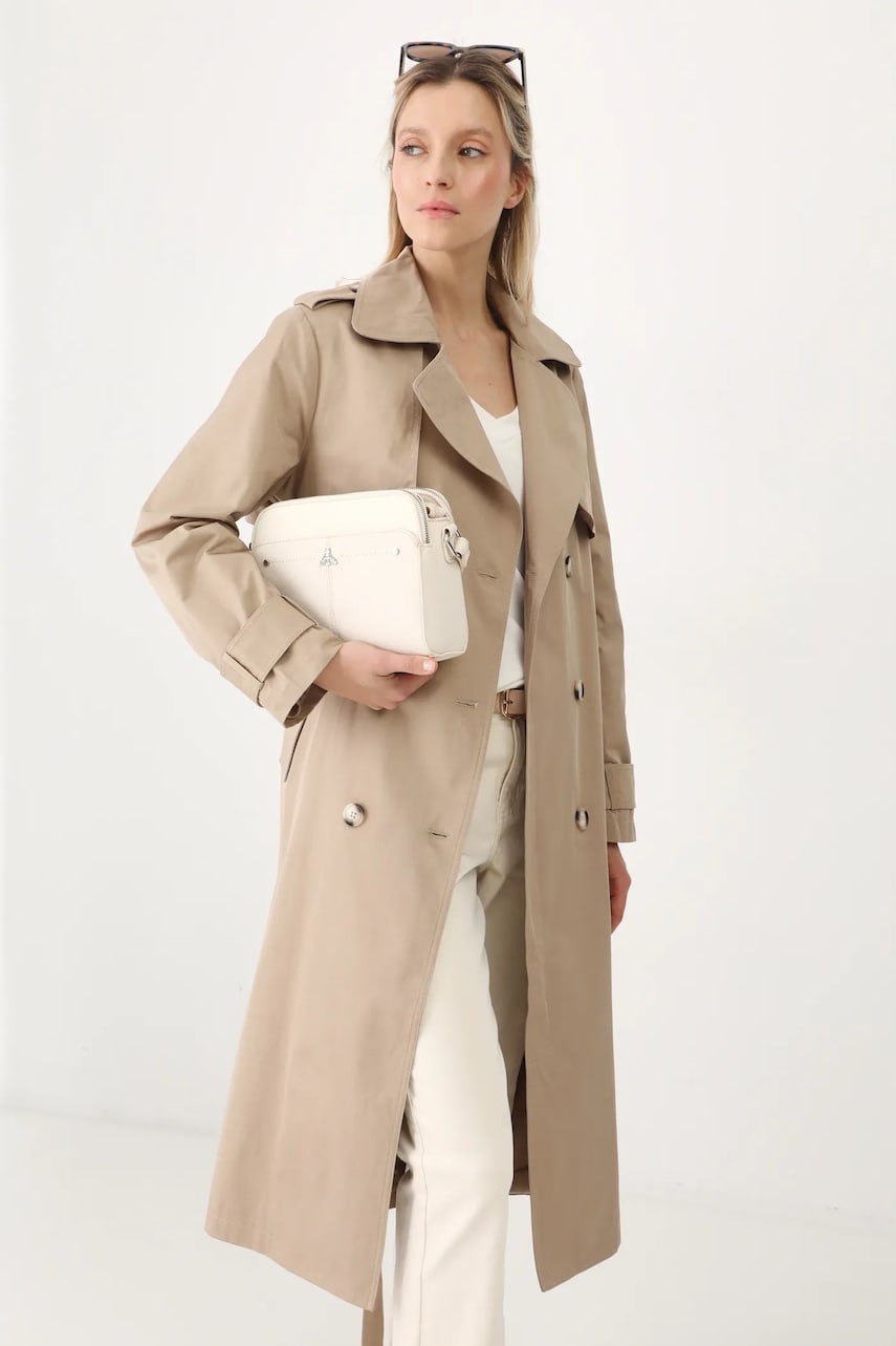 Medicine trenci femei, culoarea bej, de tranzitie Medicine trenci femei, culoarea bej, de tranzitie