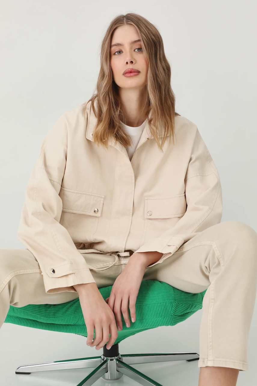 Medicine jachetă bomber din bumbac femei, culoarea bej, de tranzitie, oversize Medicine jachetă bomber din bumbac femei, culoarea bej, de tranzitie, oversize
