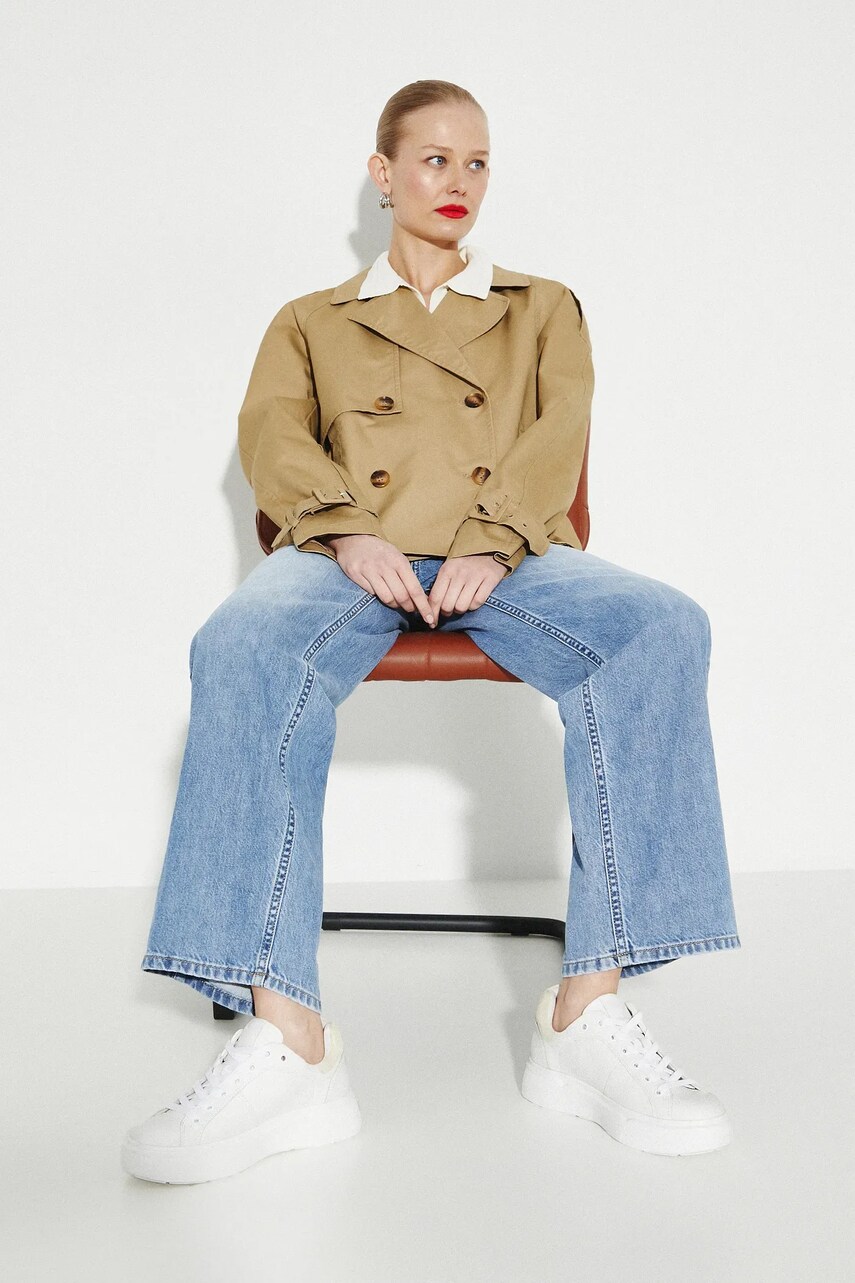 Medicine sneakers din piele femei, culoarea alb