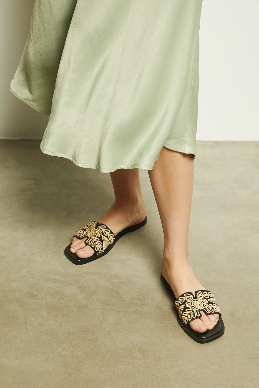 Medicine papuci femei, culoarea negru