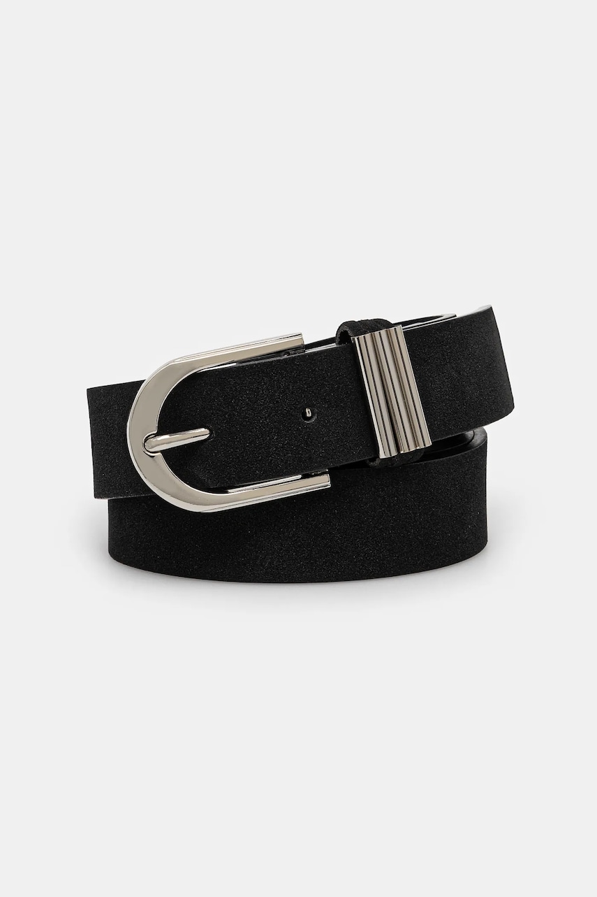 Medicine curea femei, culoarea negru