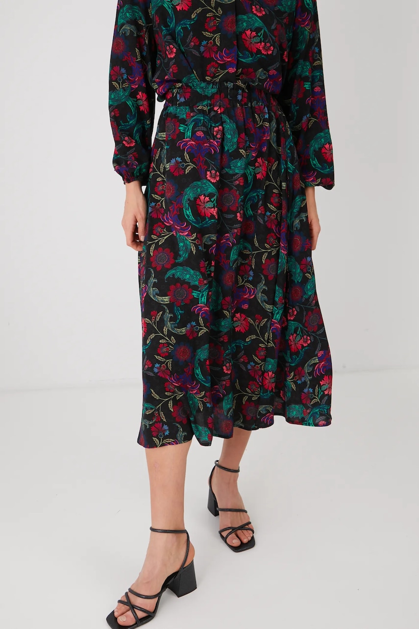 Medicine fusta midi, evazati