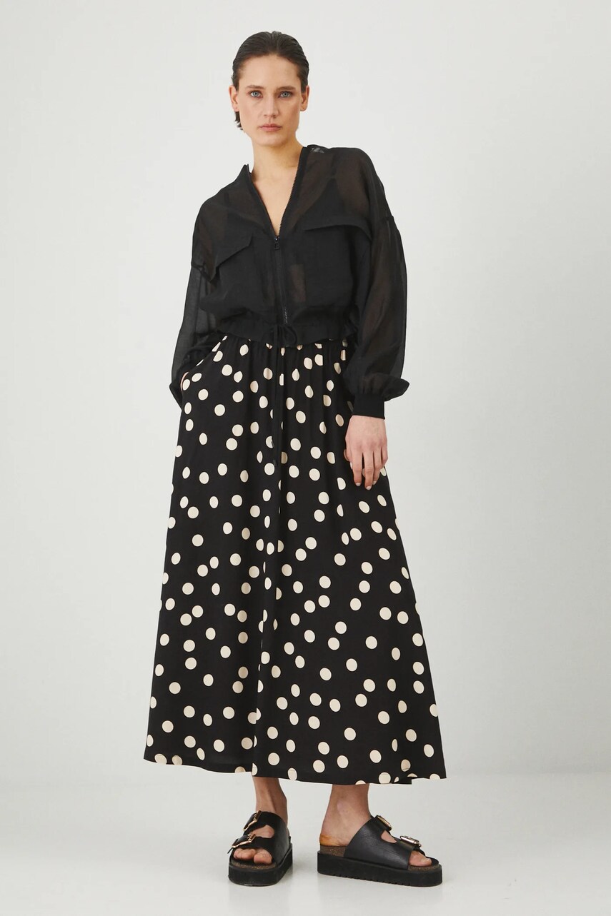 Medicine fusta culoarea negru, maxi, evazati