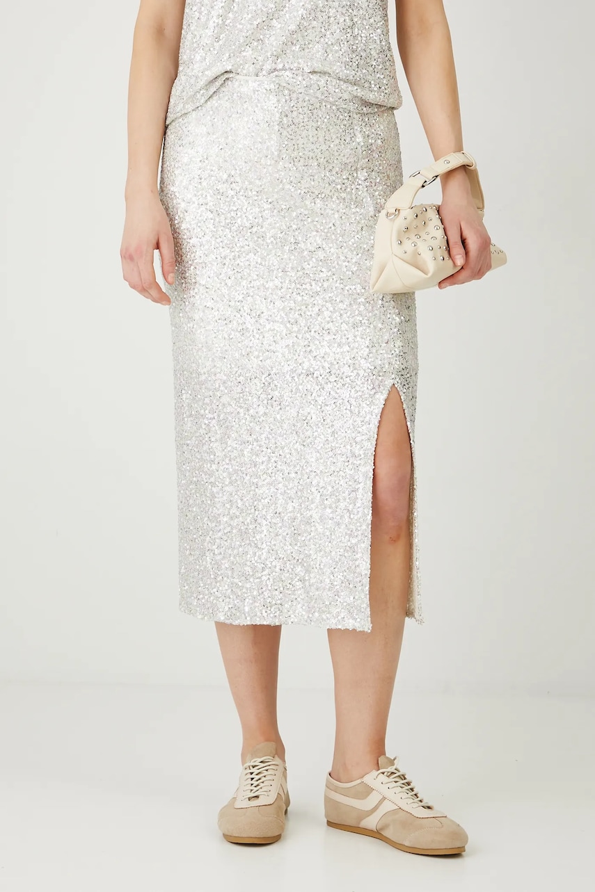 Medicine fusta midi, drept Medicine fusta midi, drept