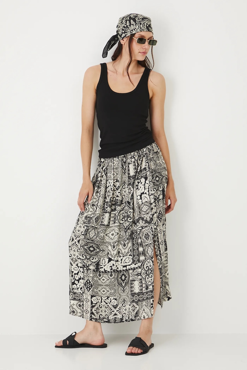 Medicine fusta culoarea negru, maxi, evazati