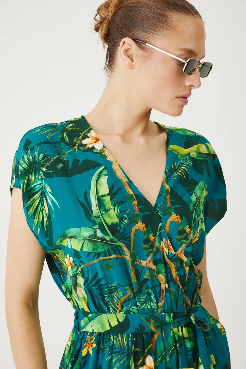 Ολόσωμη φόρμα Medicine φωτογραφία