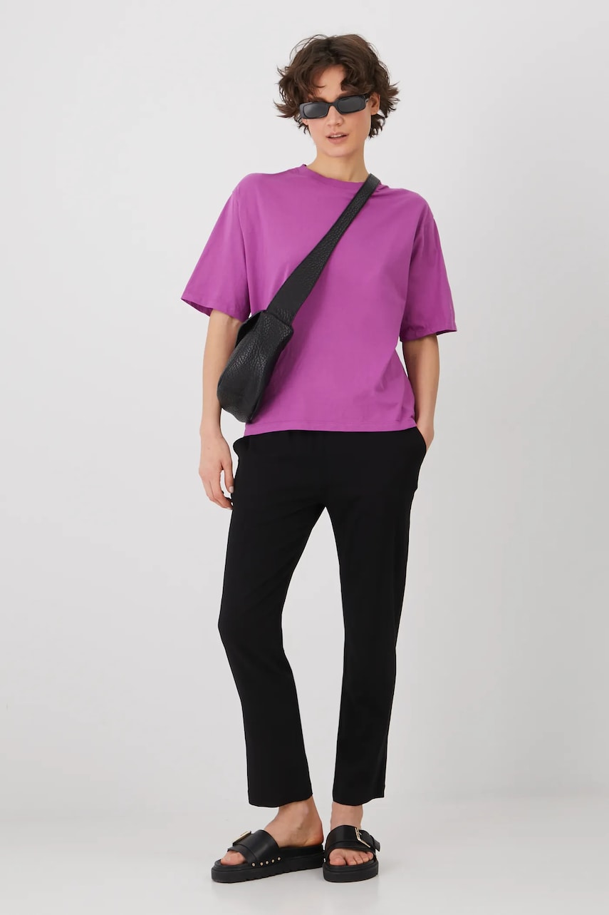 Medicine pantaloni culoarea negru, medium waist