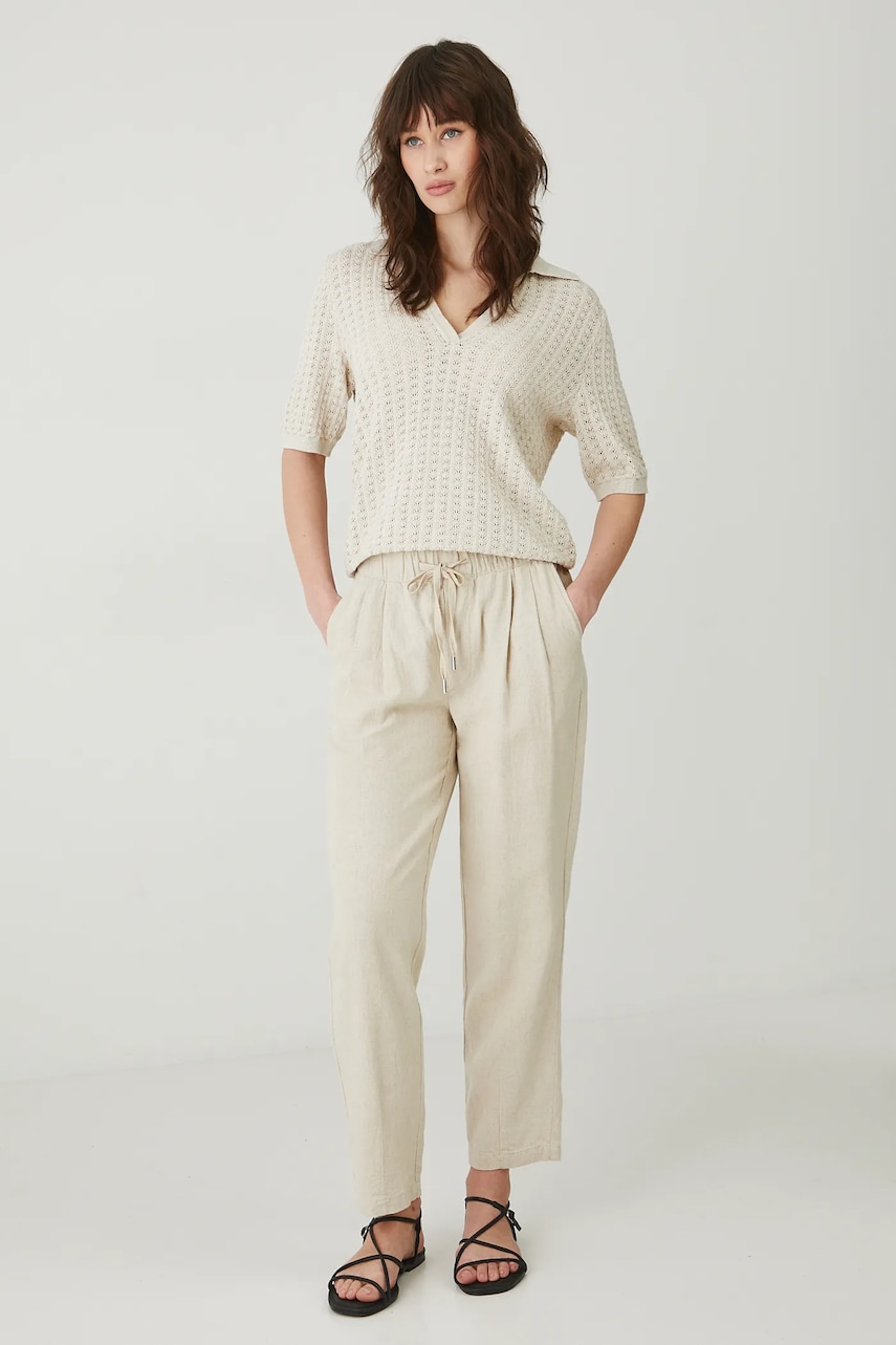 Medicine pantaloni din in femei, culoarea bej, fason chinos, medium waist Medicine pantaloni din in femei, culoarea bej, fason chinos, medium waist