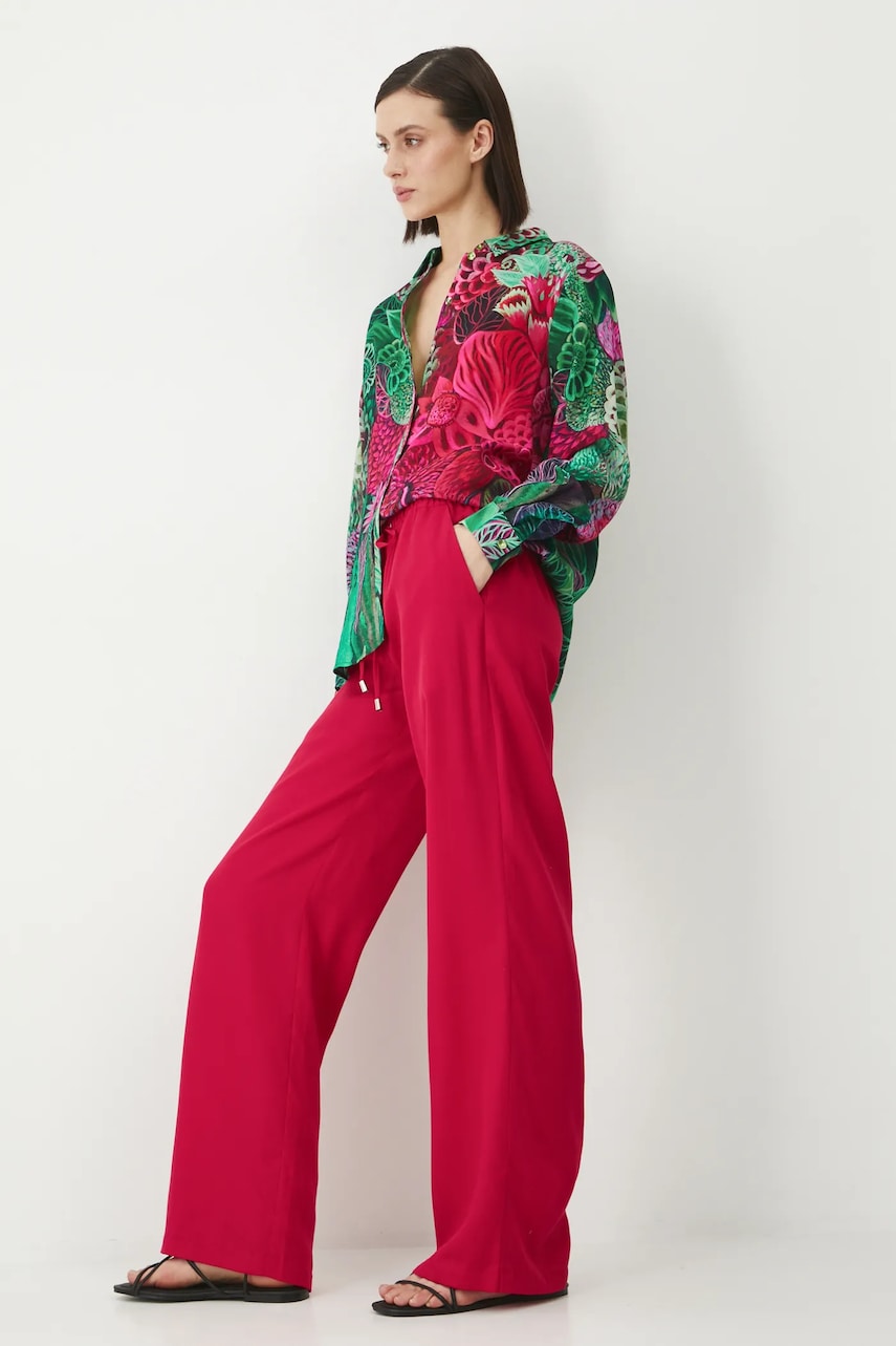 Medicine pantaloni femei, culoarea rosu, lat, high waist