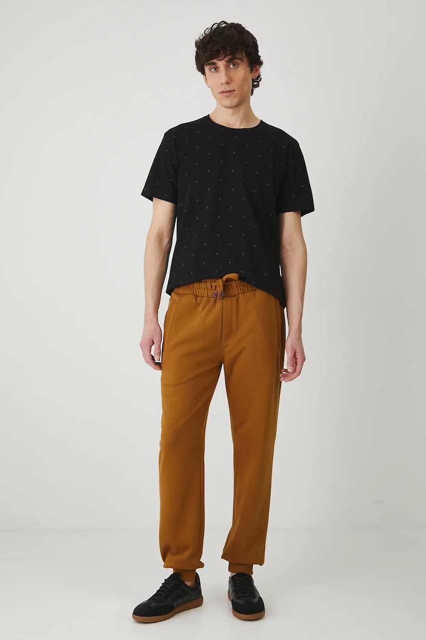 Medicine pantaloni de trening barbati, culoarea maro, neted