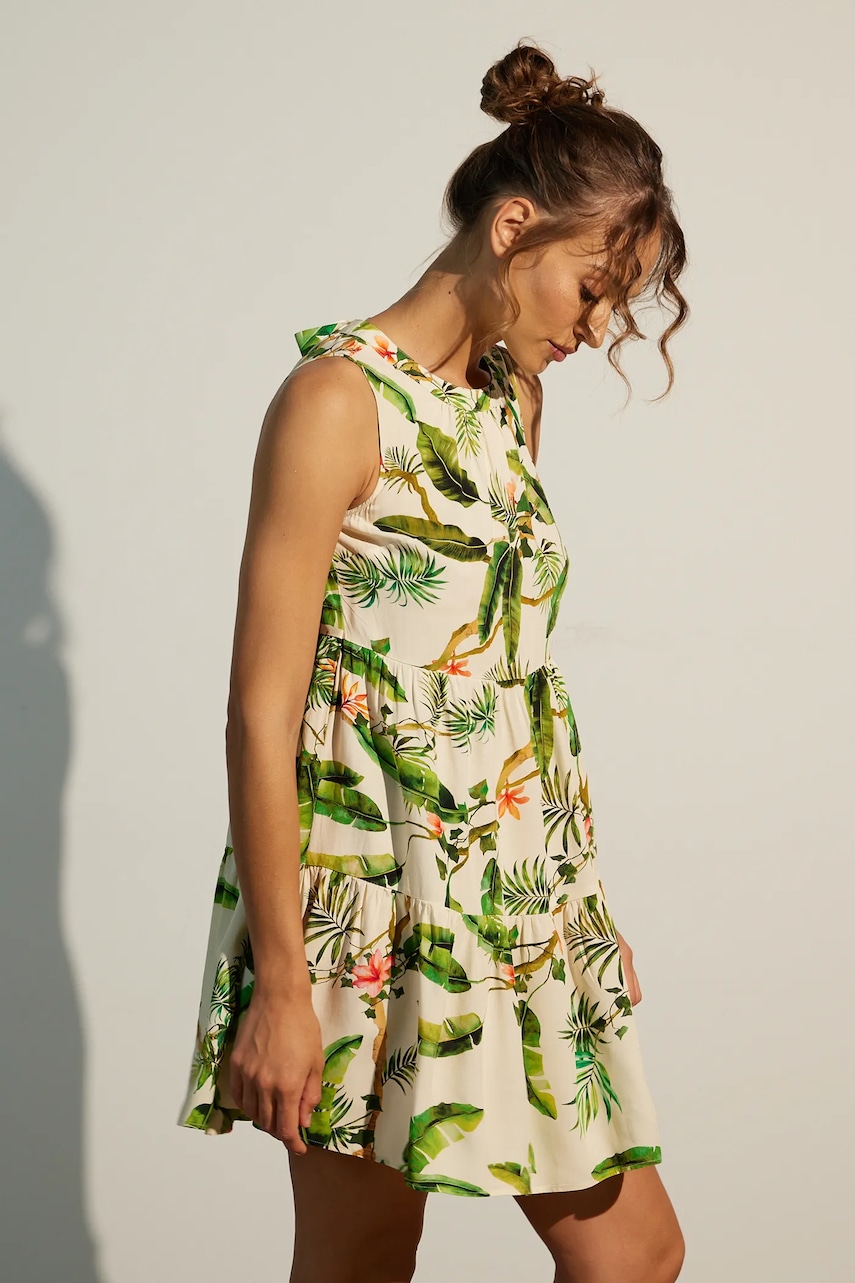 Сукня Medicine колір бежевий mini oversize