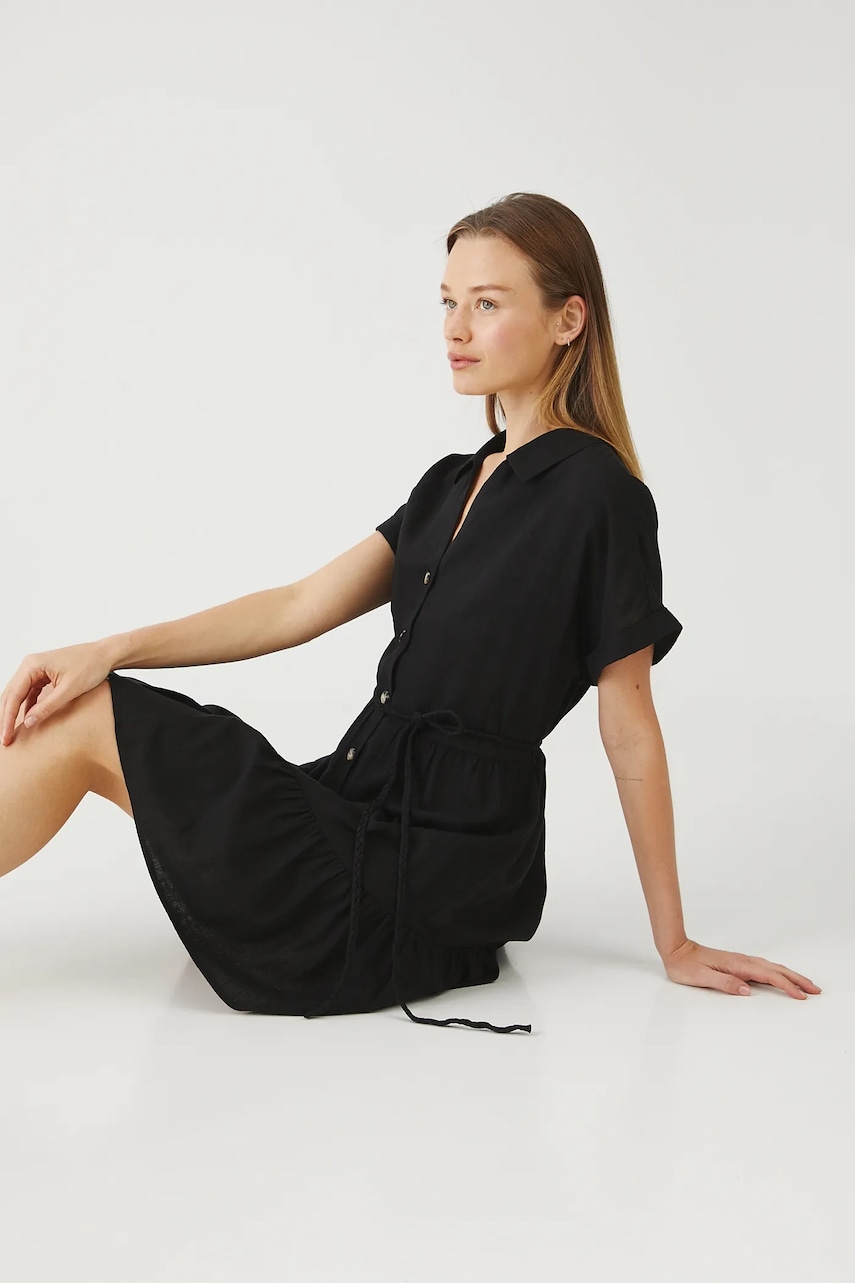 Medicine rochie din in culoarea negru, mini, evazată