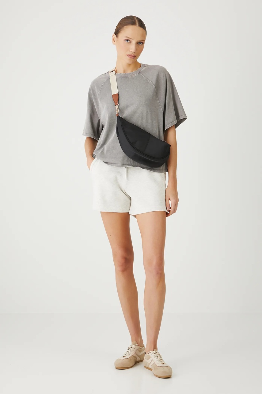 Трикотажные шорты Medicine цвет бежевый меланж средняя посадка