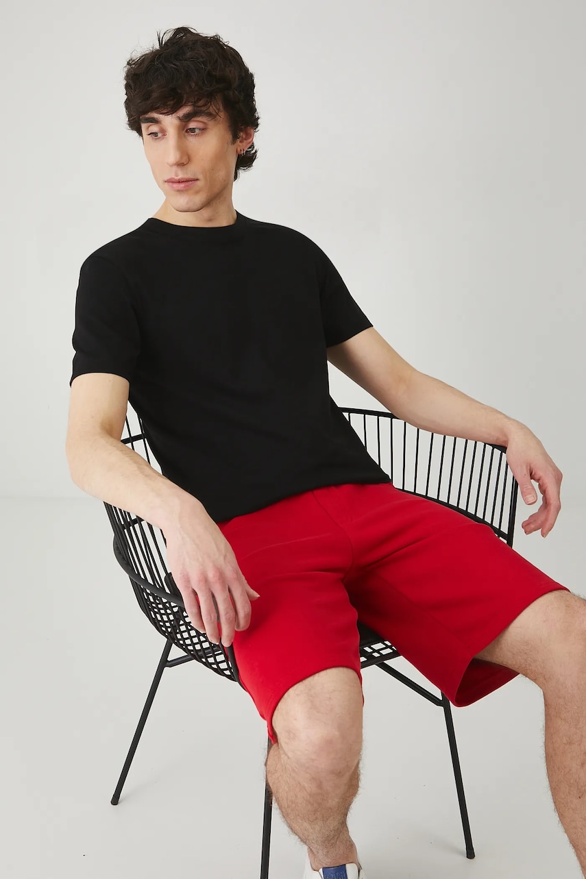 Medicine pantaloni scurti barbati, culoarea rosu