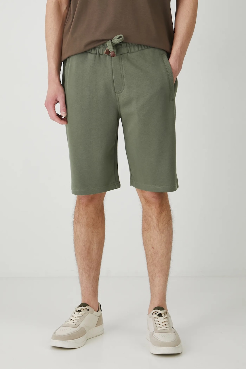 Medicine pantaloni scurti barbati, culoarea verde