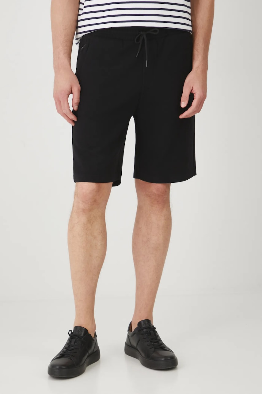 Medicine pantaloni scurti barbati, culoarea negru