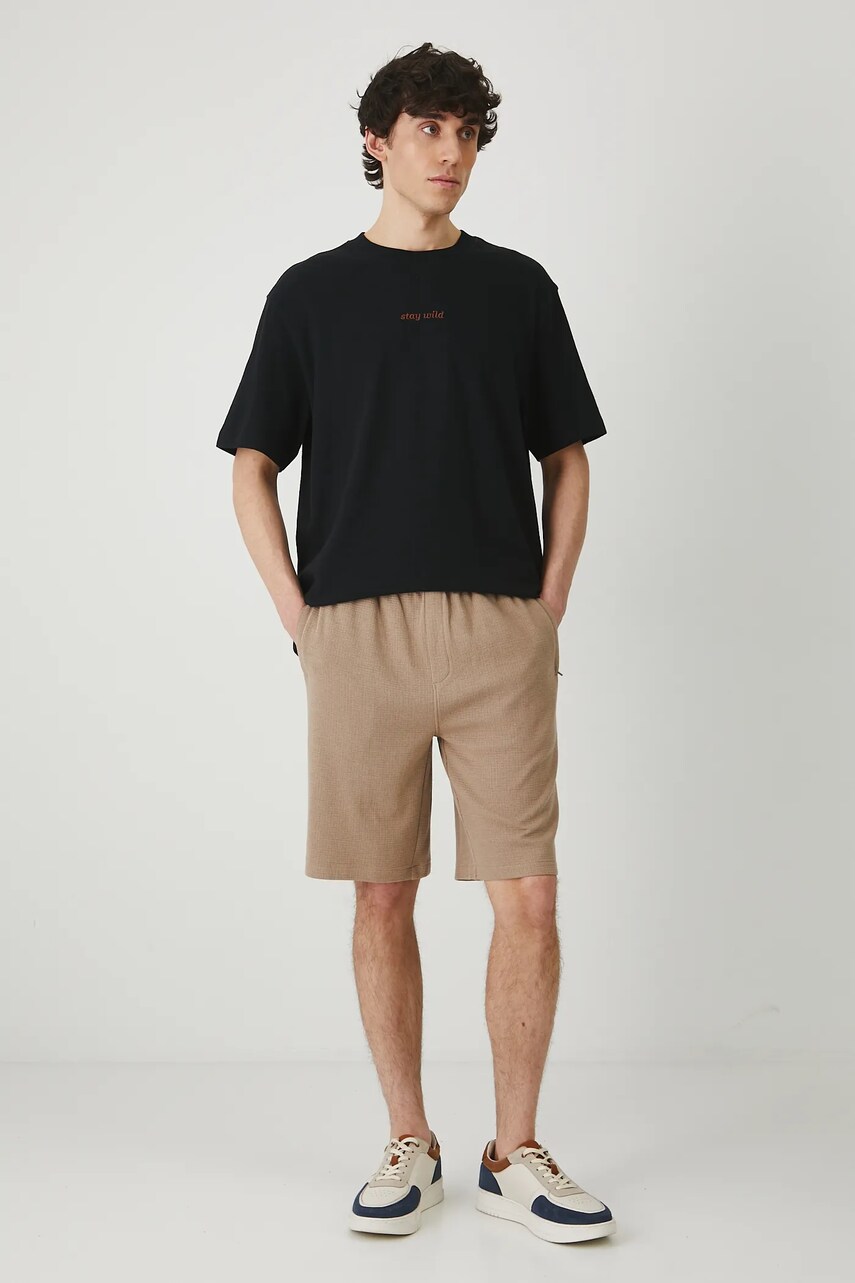 Medicine pantaloni scurti din bumbac barbati, culoarea bej Medicine pantaloni scurti din bumbac barbati, culoarea bej