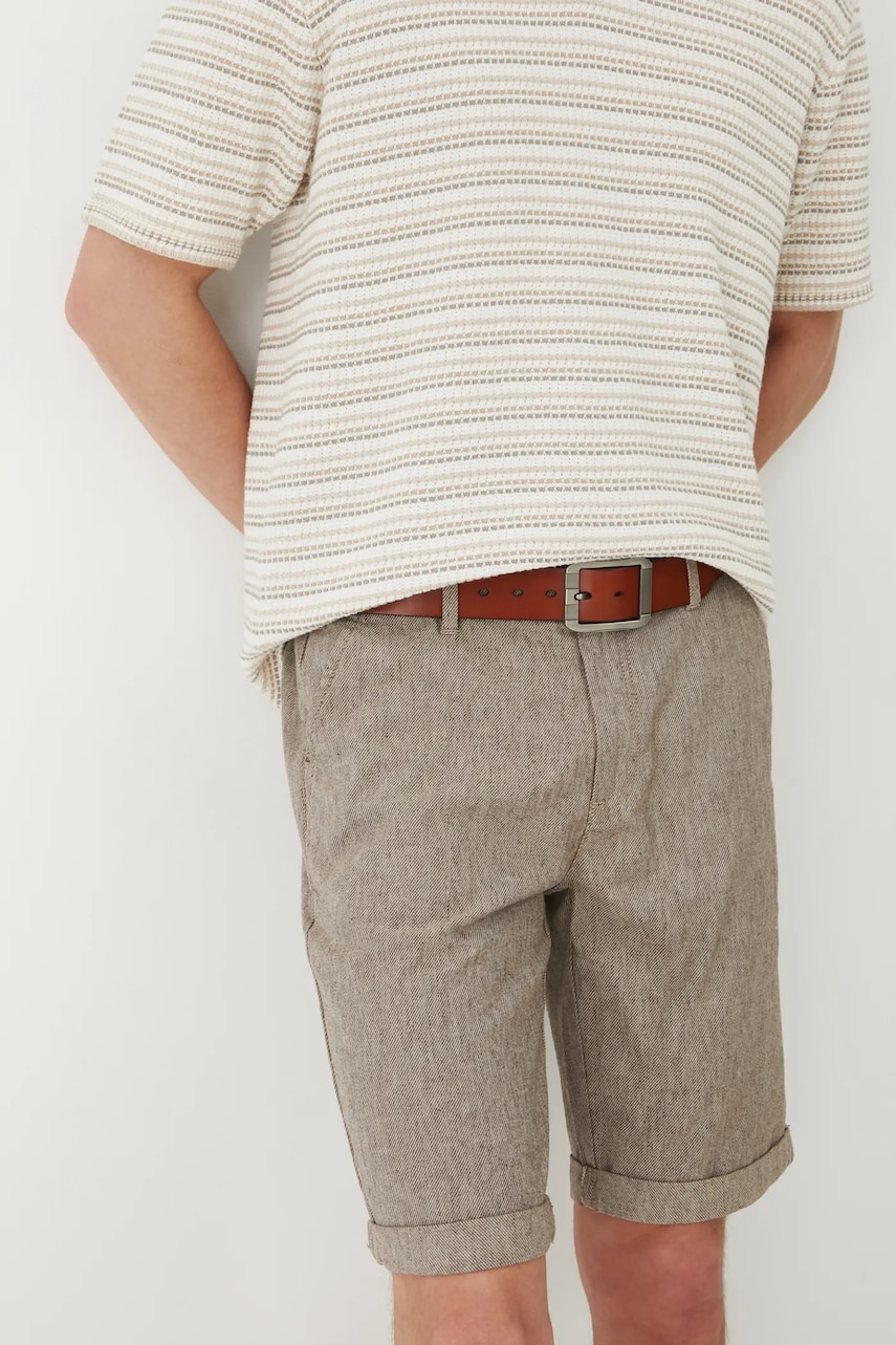 Medicine pantaloni scurți din amestec de in culoarea maro, melanj Medicine pantaloni scurți din amestec de in culoarea maro, melanj