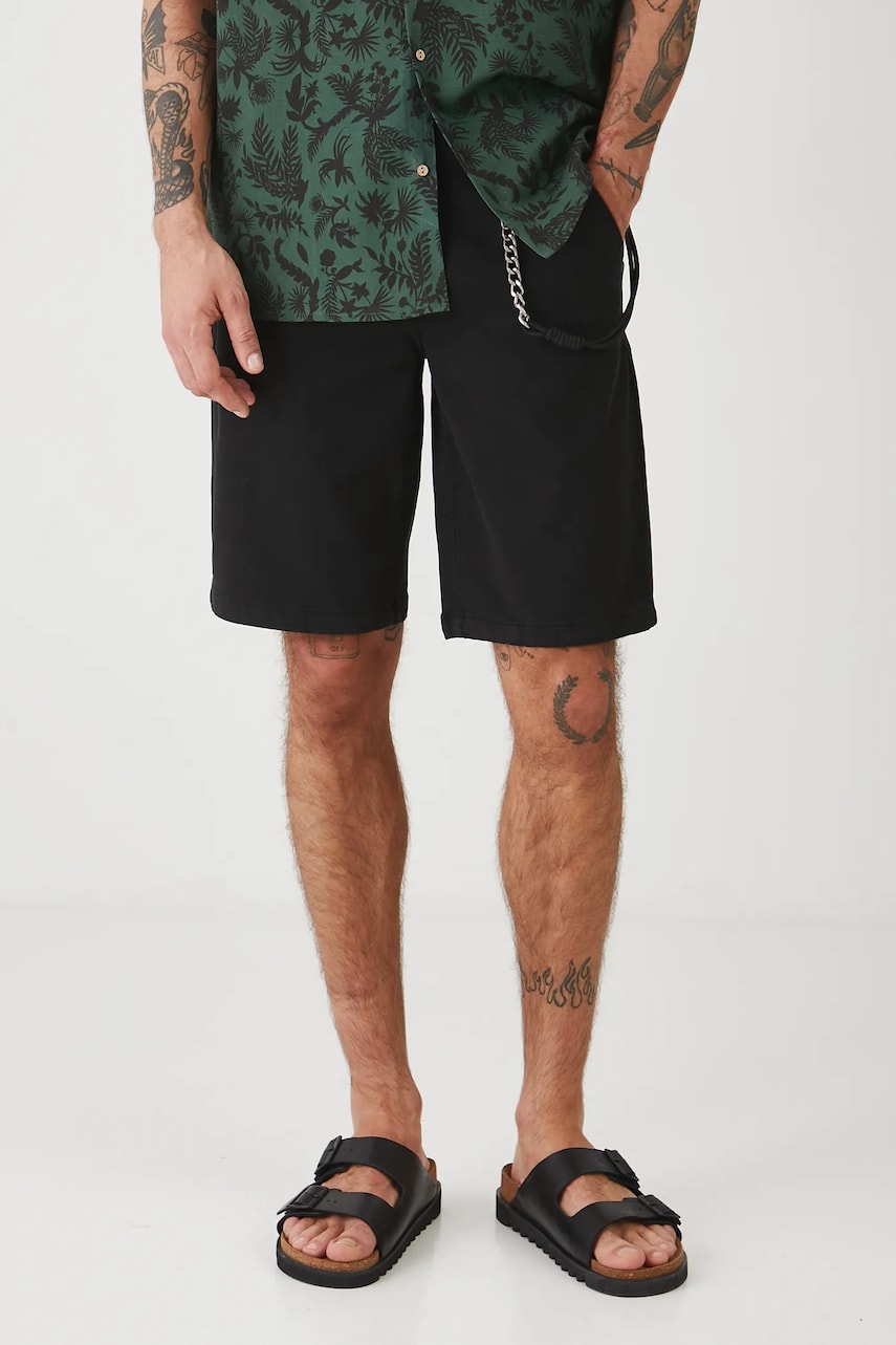 Medicine pantaloni scurti jeans barbati, culoarea negru