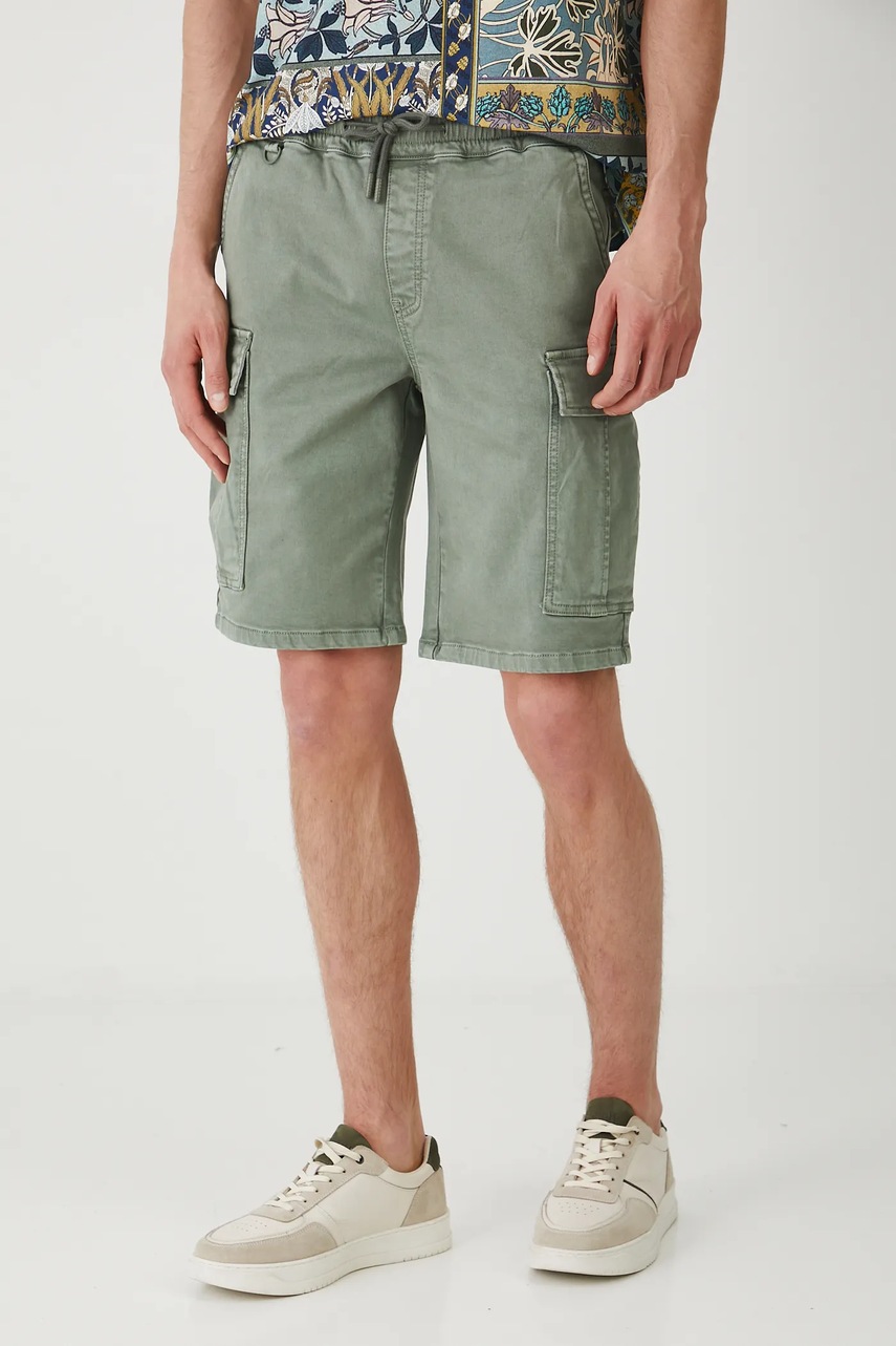 Джинсовые шорты Medicine цвет зелёный