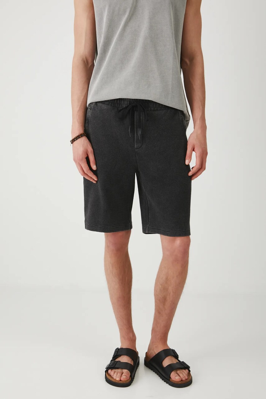Medicine pantaloni scurti culoarea negru