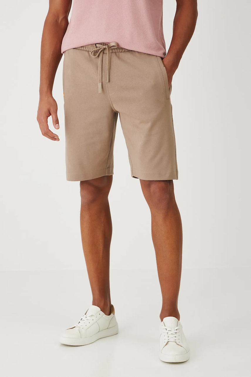 Medicine pantaloni scurti barbati, culoarea maro