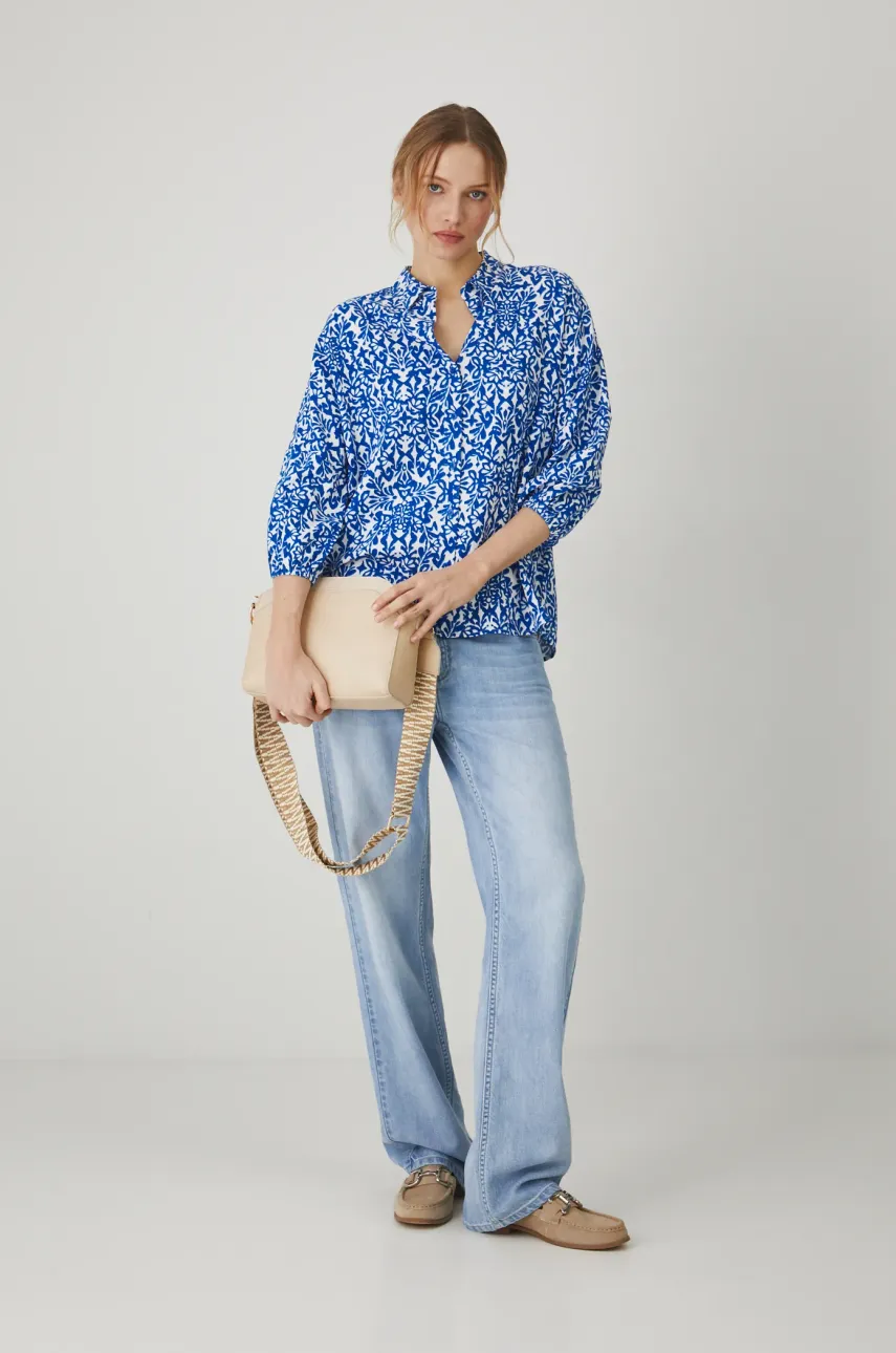 Medicine poseta culoarea bej