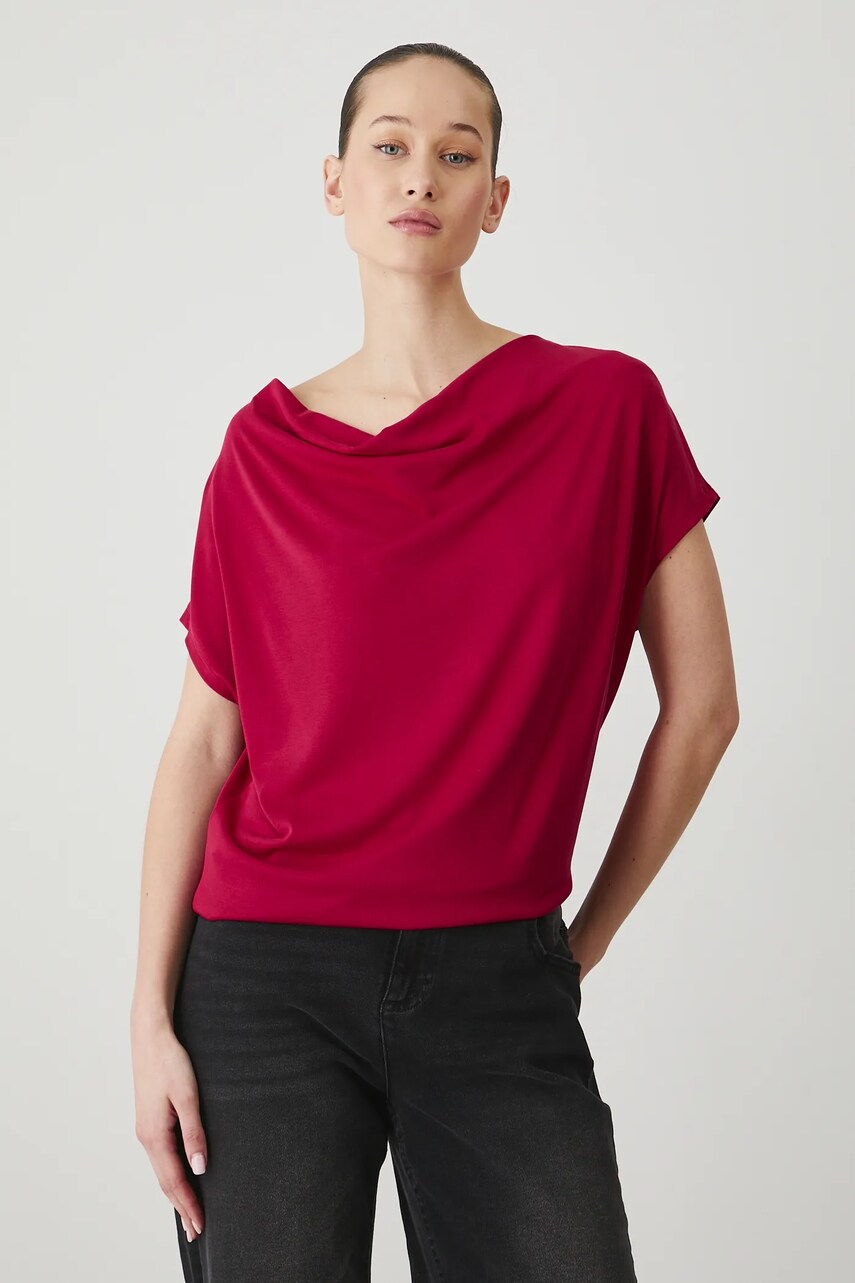 Medicine tricou femei, culoarea rosu