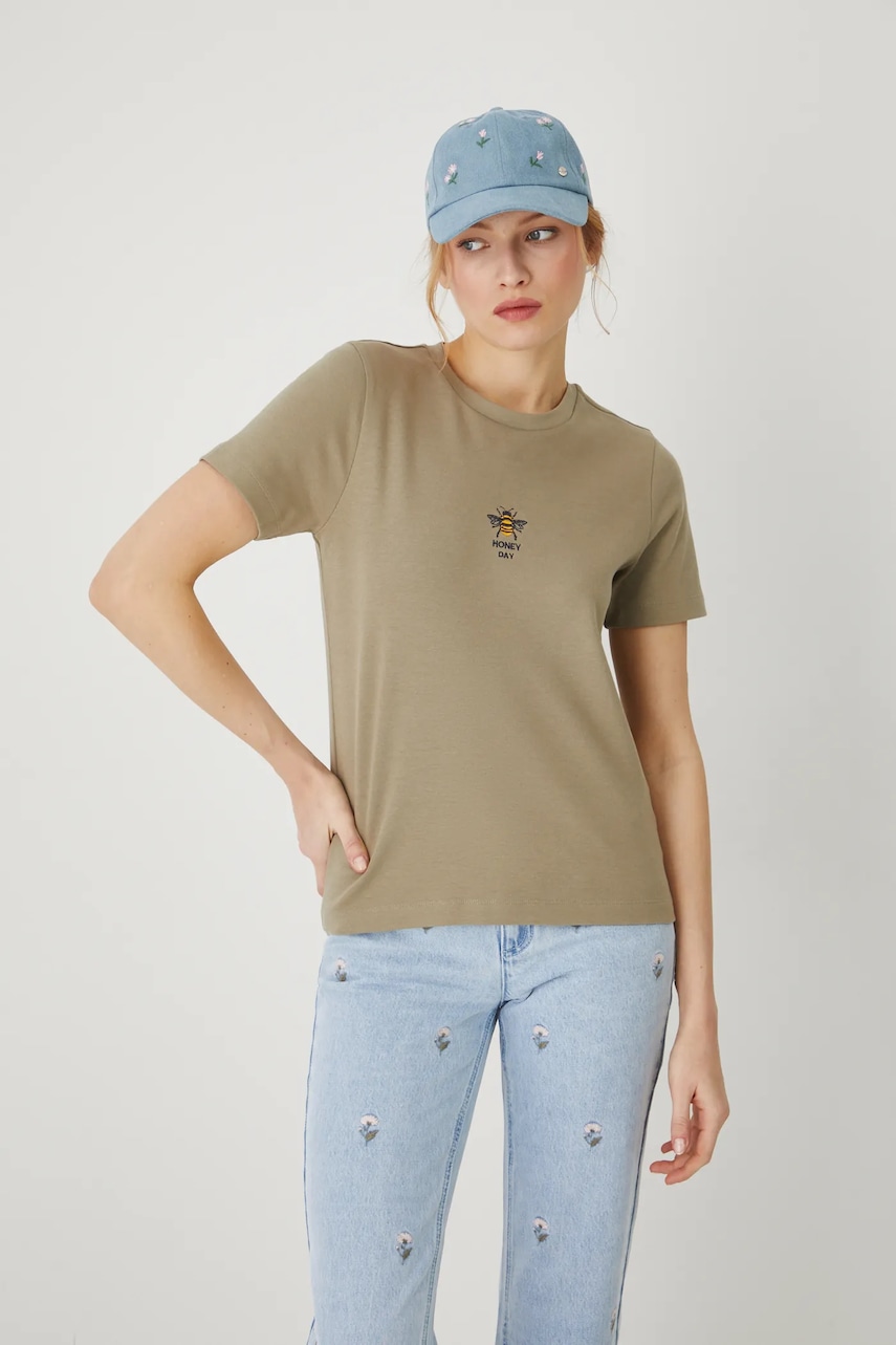 Medicine tricou culoarea verde