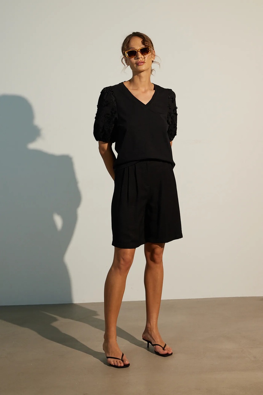 Футболка Medicine цвет чёрный