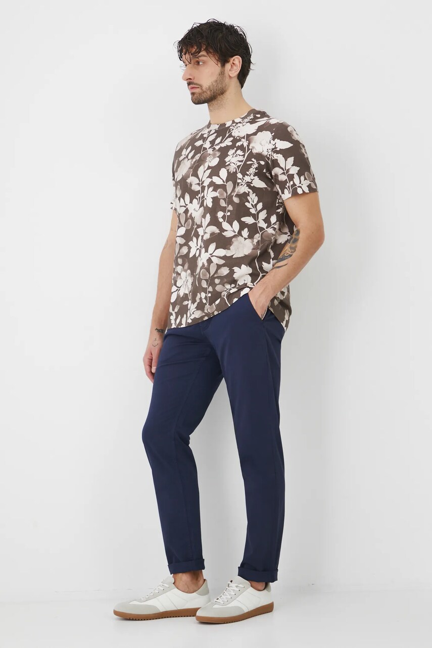 Medicine tricou barbati, culoarea maro, modelator