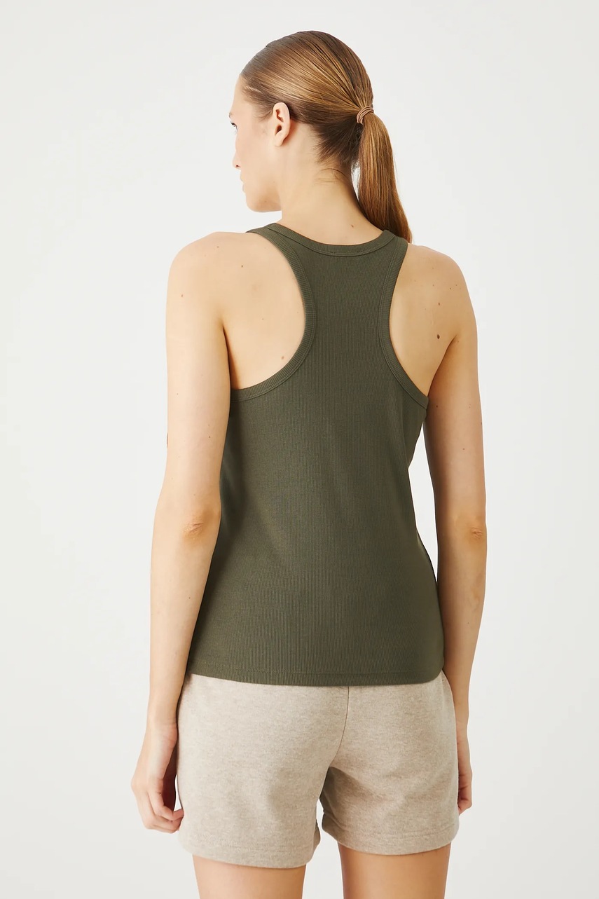 Топ Medicine цвет зелёный