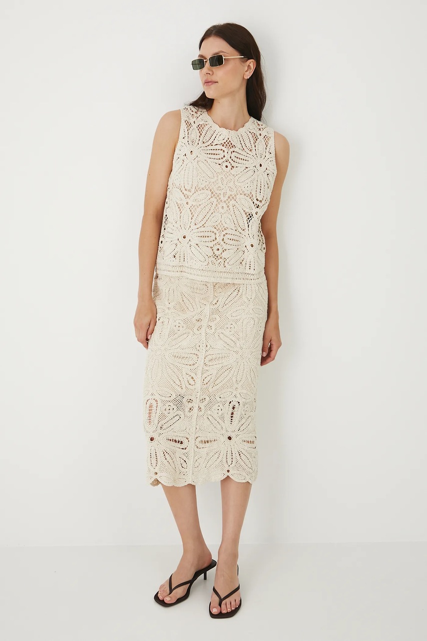 Топ Medicine цвет бежевый