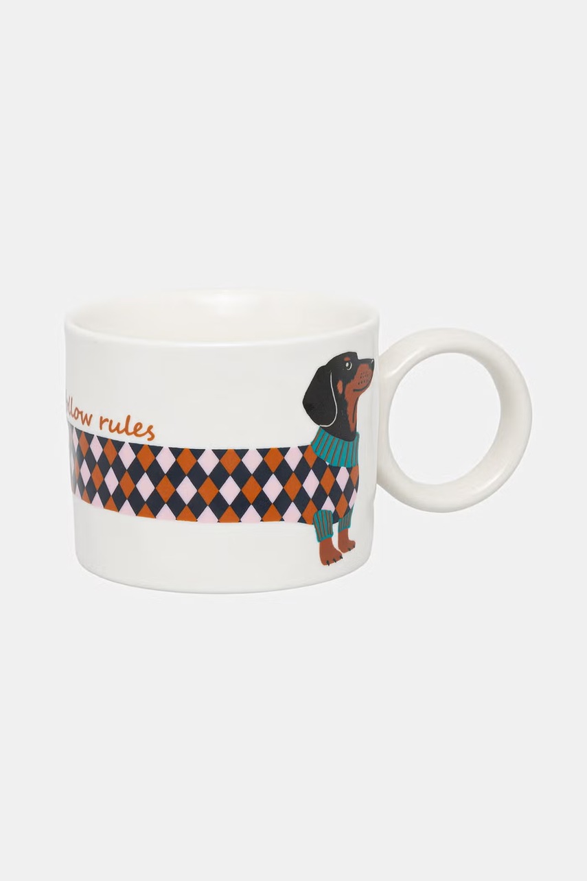 Hrnek z porcelánu