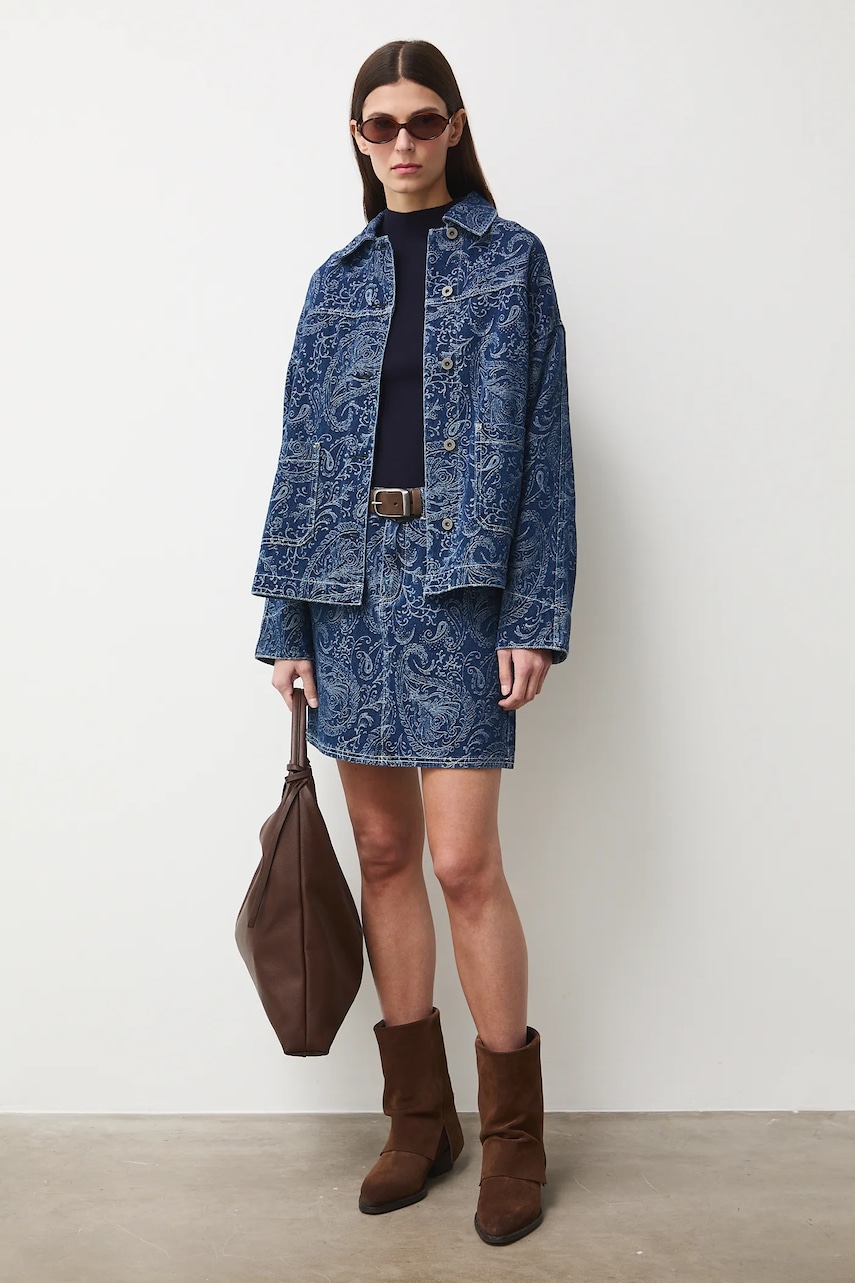 Τζιν πουκάμισο Medicine