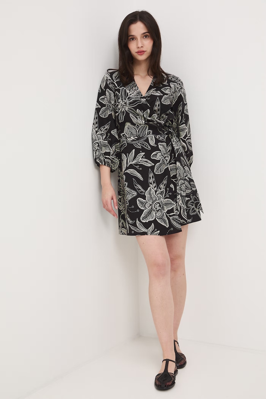Medicine šaty s rozšíreným strihom s prímesou ľanu